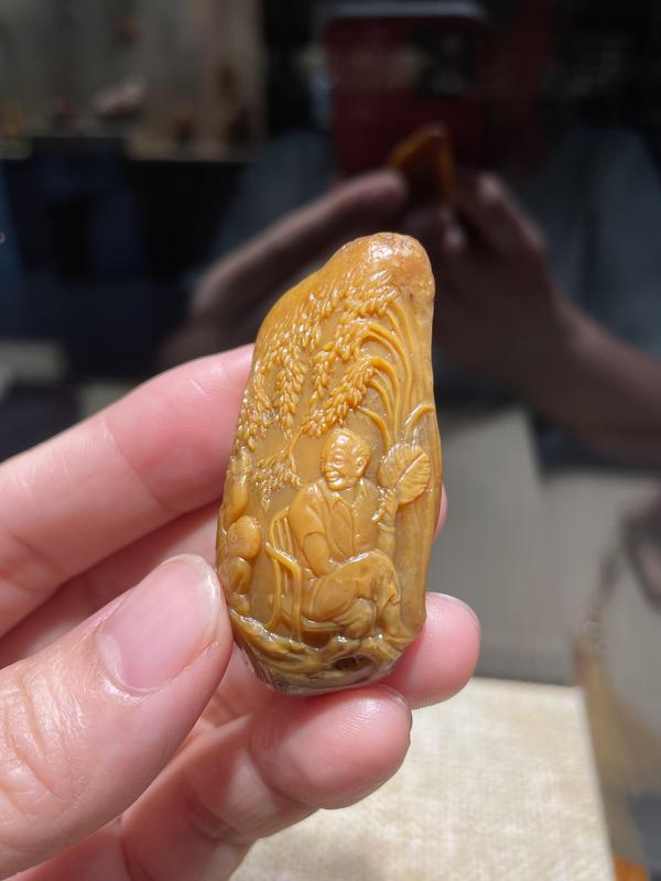 古玩雜項石秀老師作品《禾下乘涼夢》,壽山田黃石拍賣,當前價格100000元