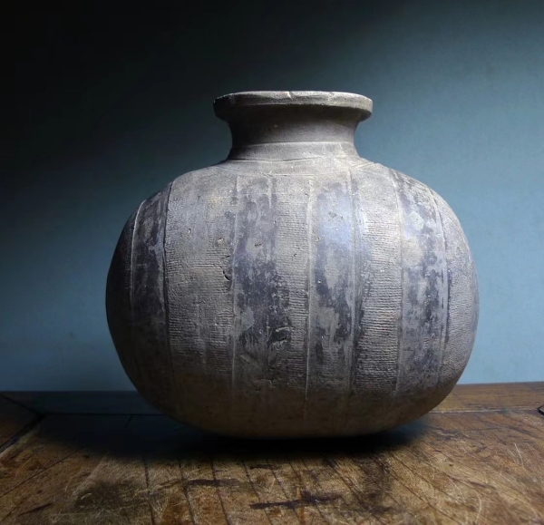 古玩陶瓷茧型壶(精品己实物鉴定)拍卖，当前价格50000元
