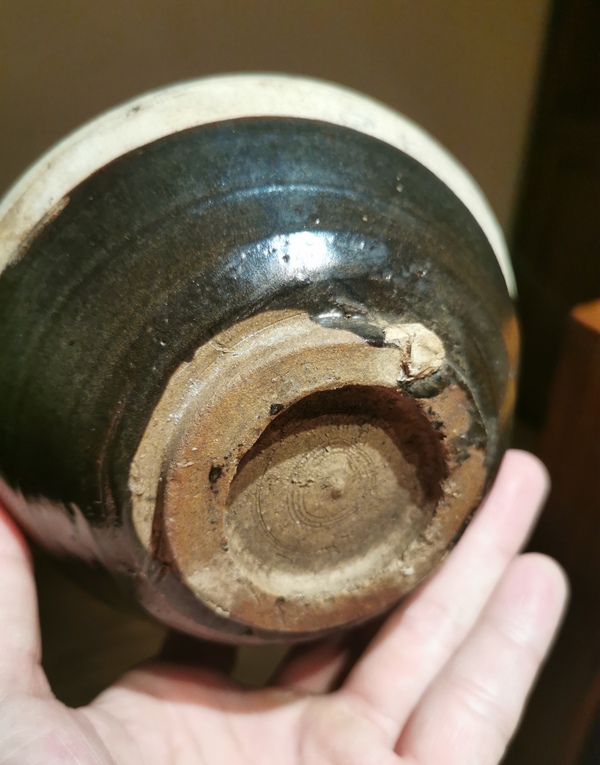 古玩陶瓷元代磁州窯碗拍賣,當前價格1200元