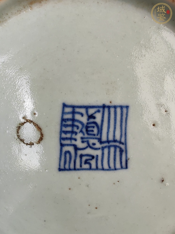 古玩陶瓷清中·青花纏枝花卉盤(pán)真品鑒賞圖