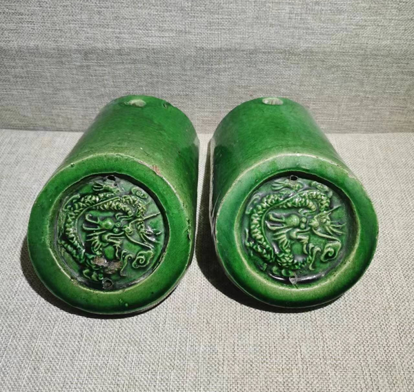 古玩陶瓷清末民國(guó)龍紋帶釉瓦當(dāng)拍賣,當(dāng)前價(jià)格1500元