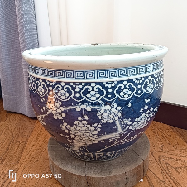 古玩陶瓷青花留白冰梅卷缸拍賣，當(dāng)前價格14600元