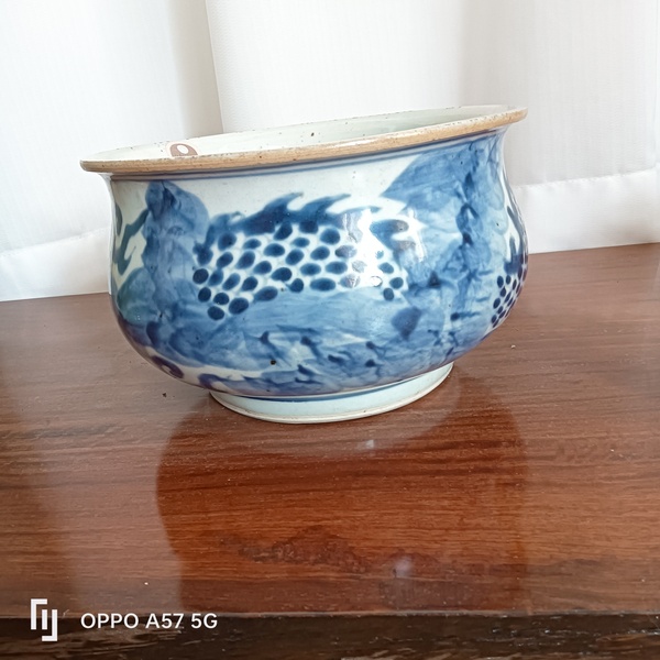 古玩陶瓷順治青花龍紋香爐拍賣,當前價格30000元