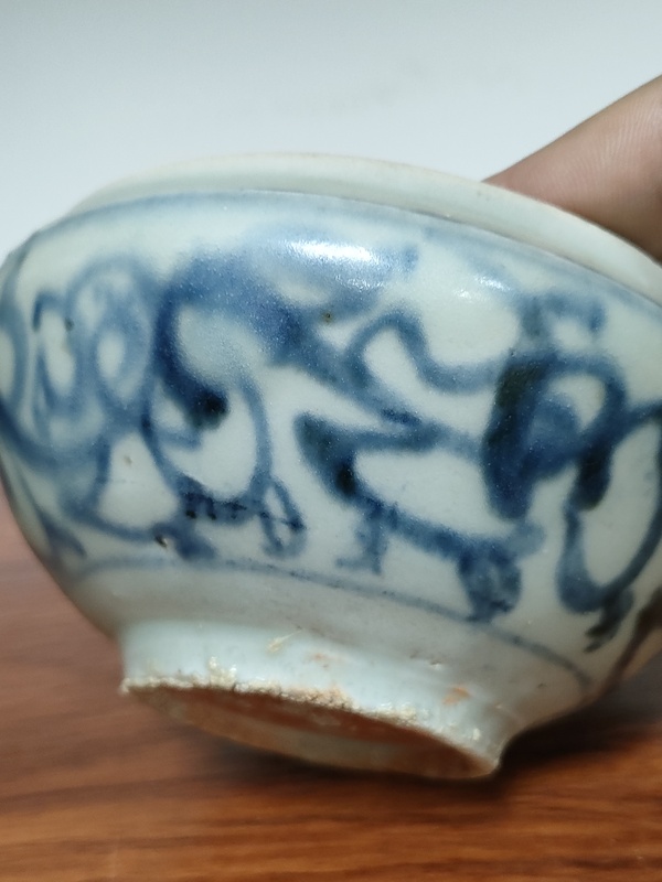 古玩陶瓷明代中晚期青花蓋罐拍賣，當(dāng)前價(jià)格2200元