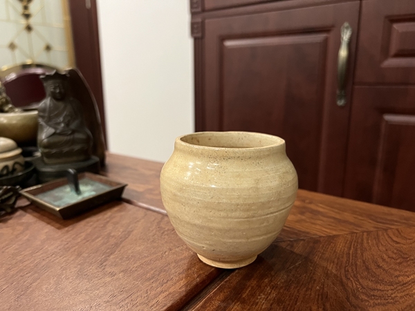 古玩陶瓷元代影青罐拍賣,當(dāng)前價格499元