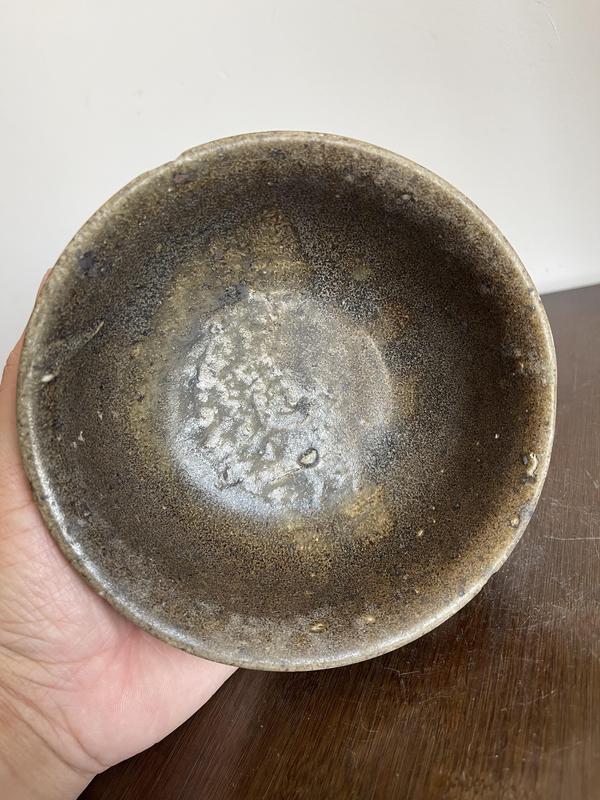 古玩陶瓷唐代黃釉碗拍賣,當前價格900元
