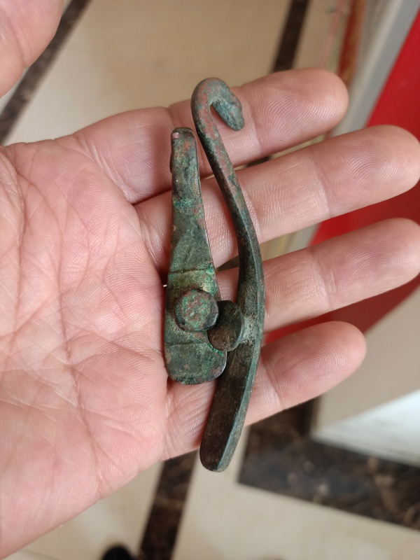 古玩铜器带钩拍卖，当前价格999元