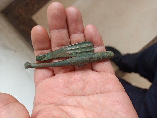 古玩铜器带钩拍卖，当前价格999元