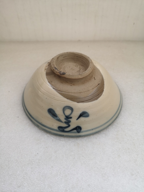 古玩陶瓷晚清磁州窯碗拍賣,當前價格350元