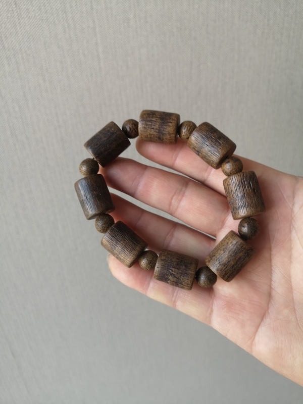 古玩雜項沉香手串拍賣,當前價格456元