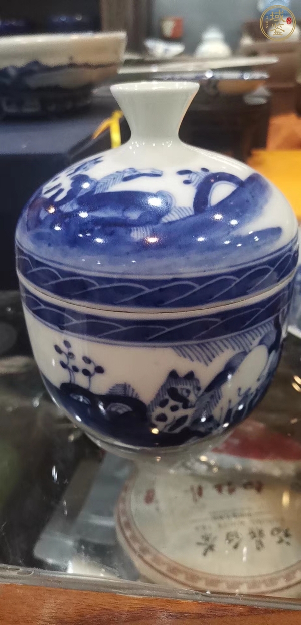 古玩陶瓷青花蓋盅真品鑒賞圖