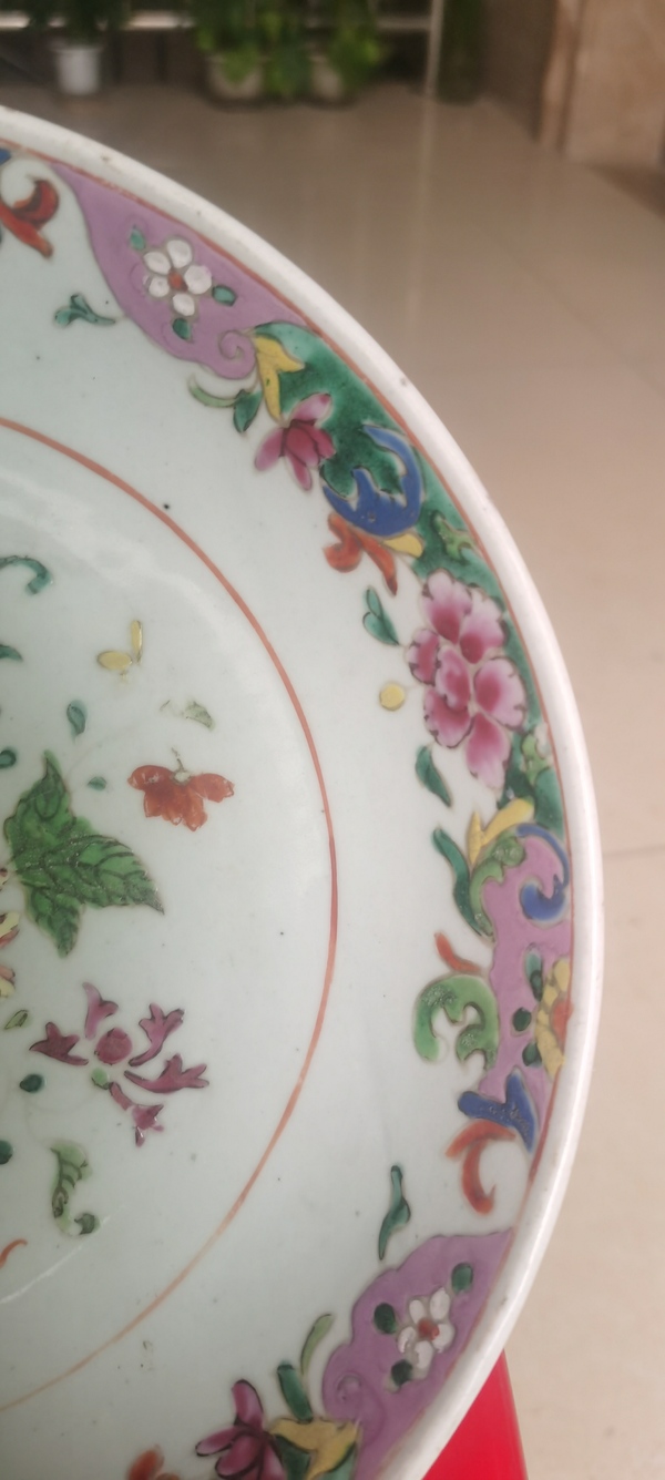 古玩陶瓷清代雍正至乾隆粉彩盤拍賣，當(dāng)前價(jià)格7000元