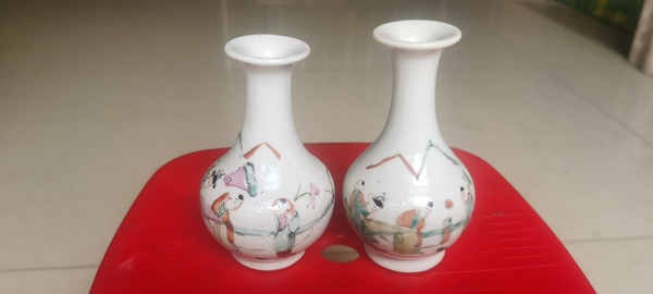 古玩陶瓷人物紋粉彩撇口瓶拍賣,當前價格4800元