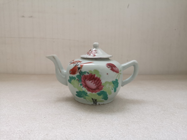 古玩陶瓷花鳥紋執壺拍賣,當前價格980元