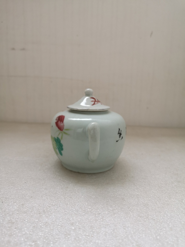 古玩陶瓷花鳥紋執壺拍賣,當前價格980元