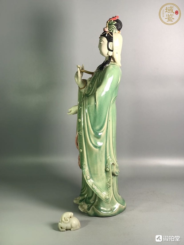 古玩陶瓷观音塑像真品鉴赏图