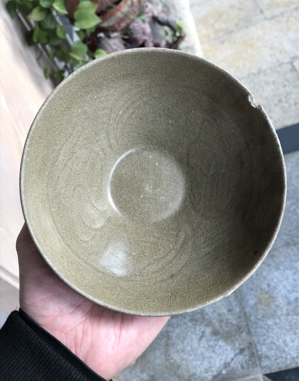 古玩陶瓷【大漏一件】同安窑珠光青瓷刻花碗拍卖，当前价格1666元