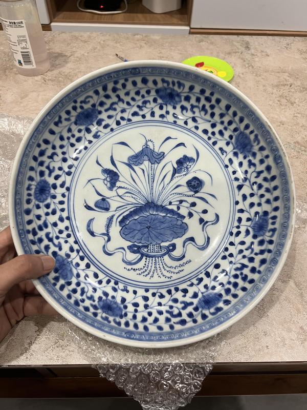 古玩陶瓷雍正一束蓮青花大盤拍賣,當前價格25000元
