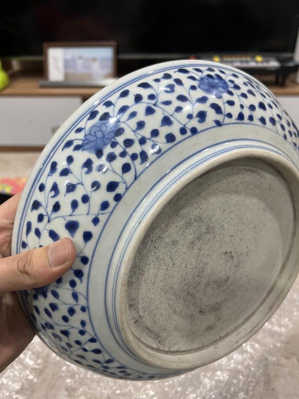 古玩陶瓷雍正一束蓮青花大盤拍賣,當前價格25000元