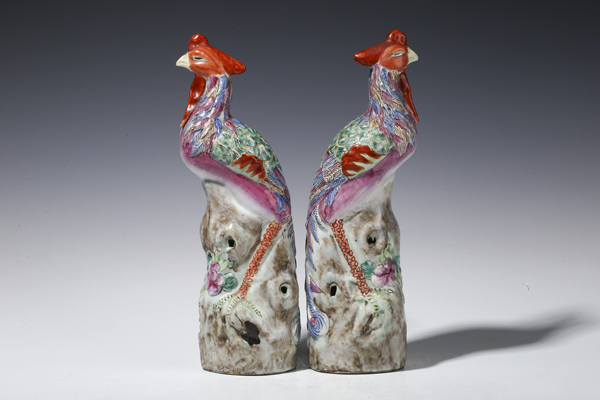 古玩陶瓷民國(guó)·粉彩鳳凰牡丹擺件一對(duì)拍賣，當(dāng)前價(jià)格2432元
