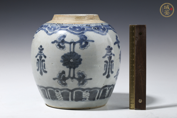 古玩陶瓷康熙·青花花間壽字紋罐真品鑒賞圖
