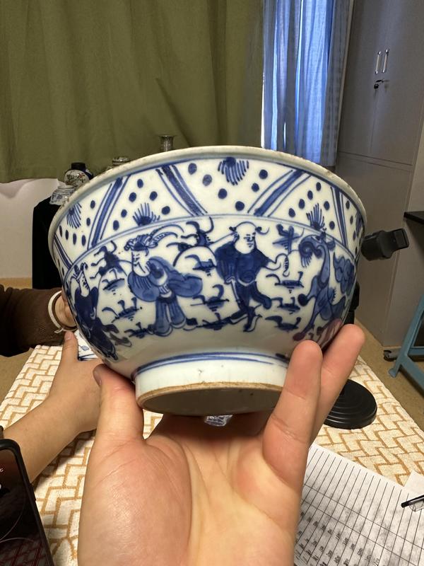 古玩陶瓷青花八蠻進寶圖大碗拍賣,當前價格9800元