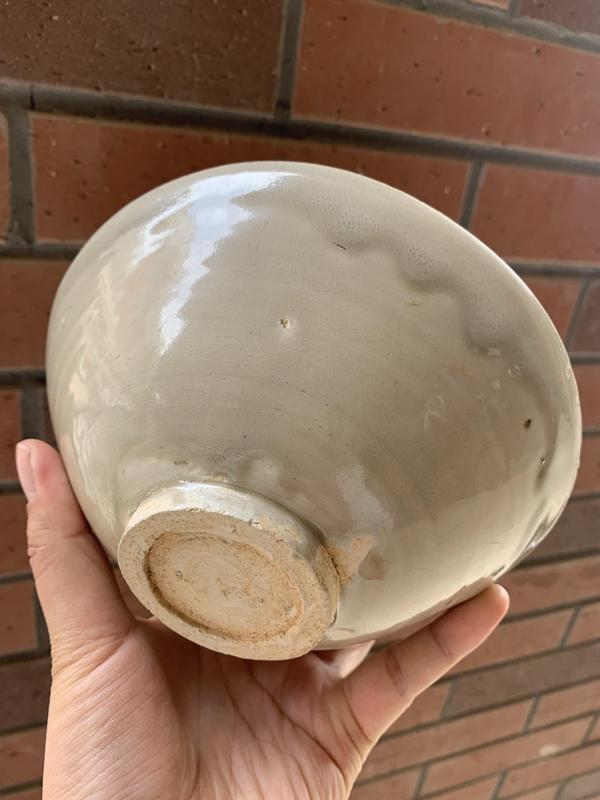 古玩陶瓷青白釉篦劃云氣紋斗笠碗拍賣(mài),當(dāng)前價(jià)格1800元