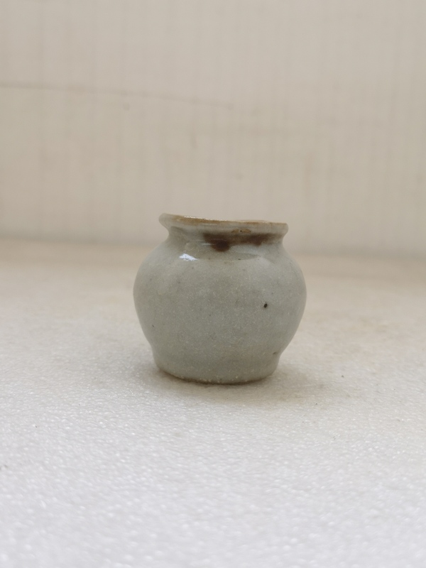 古玩陶瓷清代早期水盂拍賣,當前價格550元