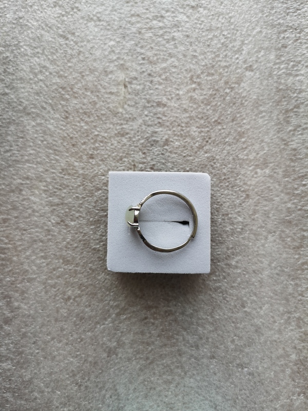 古玩玉器戒指拍賣,當(dāng)前價格150元