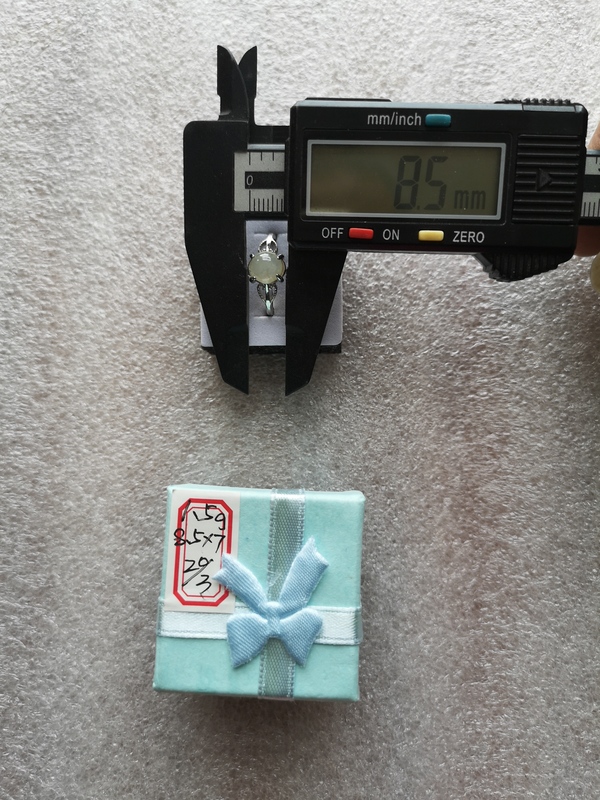 古玩玉器戒指拍賣,當(dāng)前價格150元