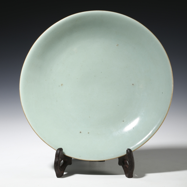 古玩陶瓷清乾隆·豆青釉盘拍卖，当前价格376元