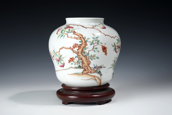 古玩陶瓷清光绪·粉彩灵仙祝寿纹罐拍卖，当前价格5000元