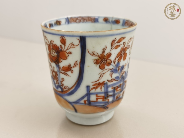 古玩陶瓷青花矾红花卉纹杯 真品鉴赏图