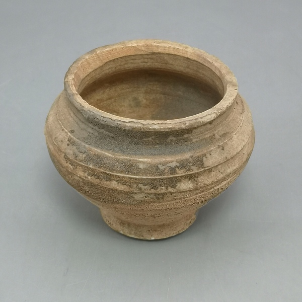 古玩陶瓷宋代醬釉罐拍賣,當(dāng)前價(jià)格680元