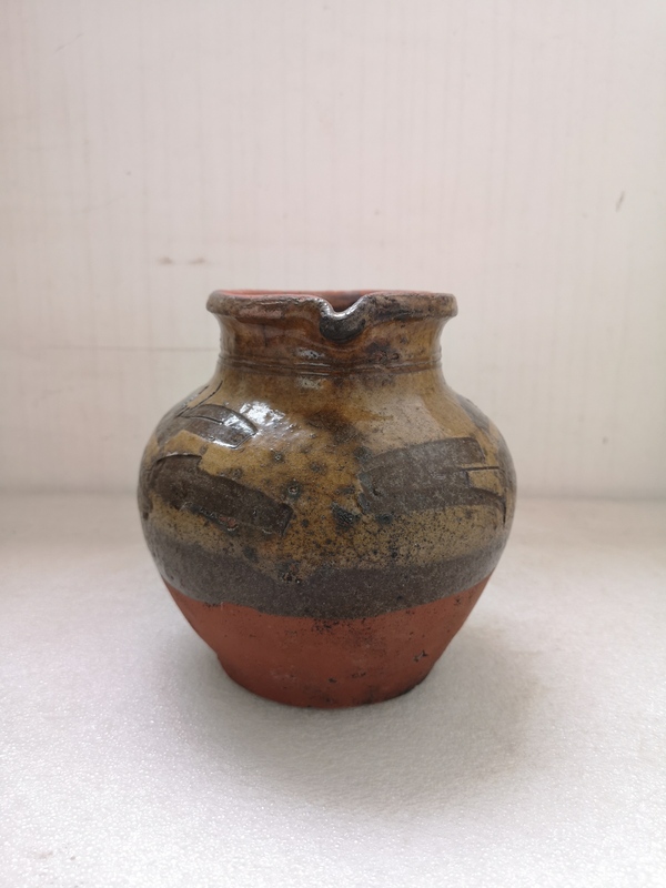 古玩陶瓷馬口窯流口壺拍賣,當前價格450元