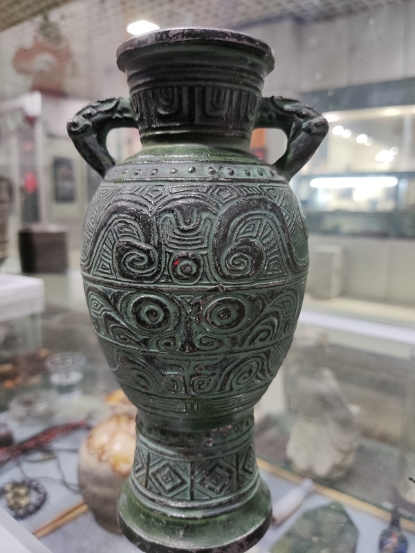 古玩雜項(xiàng)銅瓶拍賣,當(dāng)前價(jià)格350元