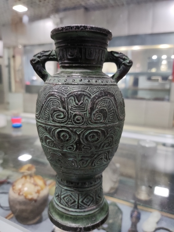 古玩雜項(xiàng)銅瓶拍賣，當(dāng)前價(jià)格350元