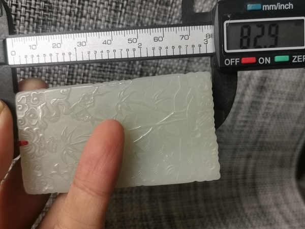 古玩玉器玉牌子拍賣(mài),當(dāng)前價(jià)格2222元