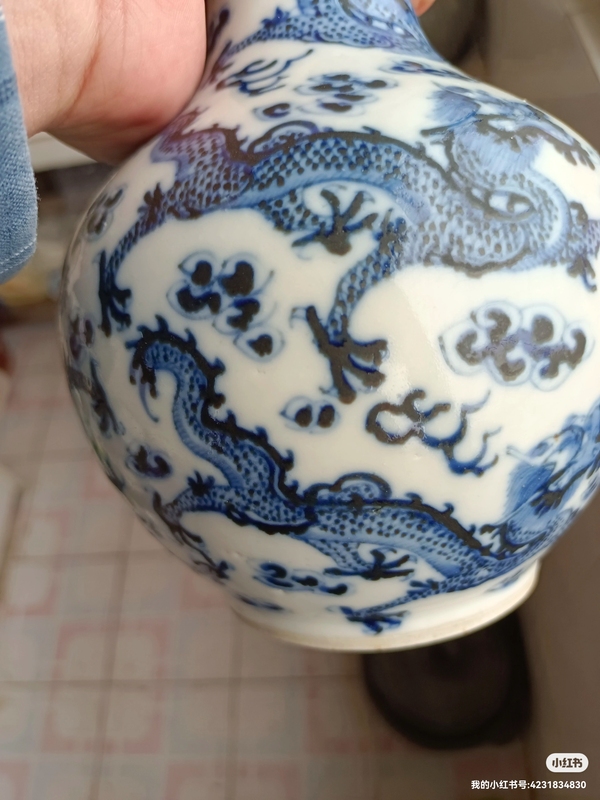 古玩陶瓷清晚期青花云龍趕珠紋蓋瓶拍賣,當(dāng)前價(jià)格8000元