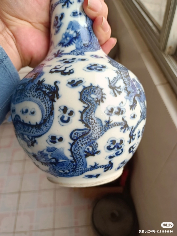 古玩陶瓷清晚期青花云龍趕珠紋蓋瓶拍賣,當(dāng)前價(jià)格8000元