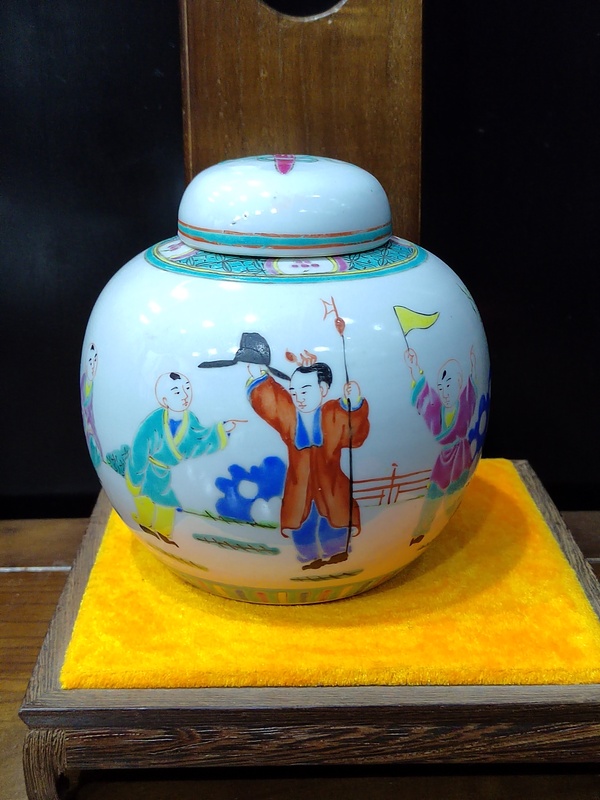 古玩陶瓷民國五子奪魁五彩罐拍賣,當前價格1688元