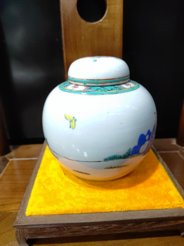 古玩陶瓷民國五子奪魁五彩罐拍賣,當前價格1688元