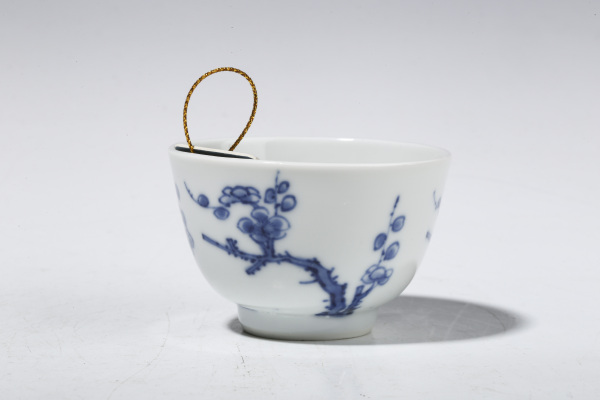 古玩陶瓷清康熙·青花十二花神梅花纹杯拍卖，当前价格3612元