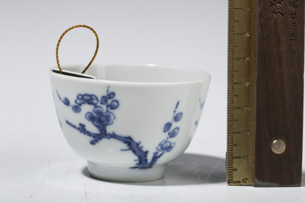 古玩陶瓷清康熙·青花十二花神梅花纹杯拍卖，当前价格3612元