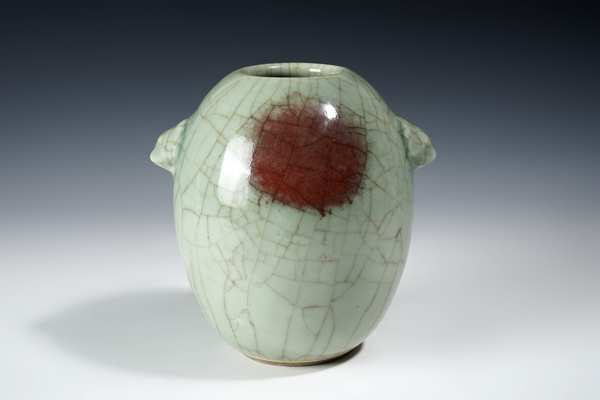 古玩陶瓷青釉釉里紅獸耳罐拍賣(mài)，當(dāng)前價(jià)格15000元