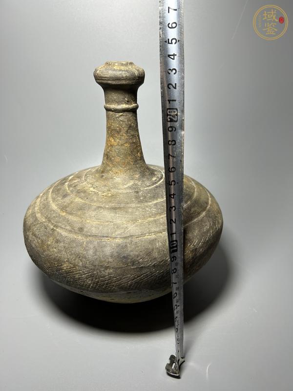 古玩陶瓷弦纹蒜头瓶 真品鉴赏图