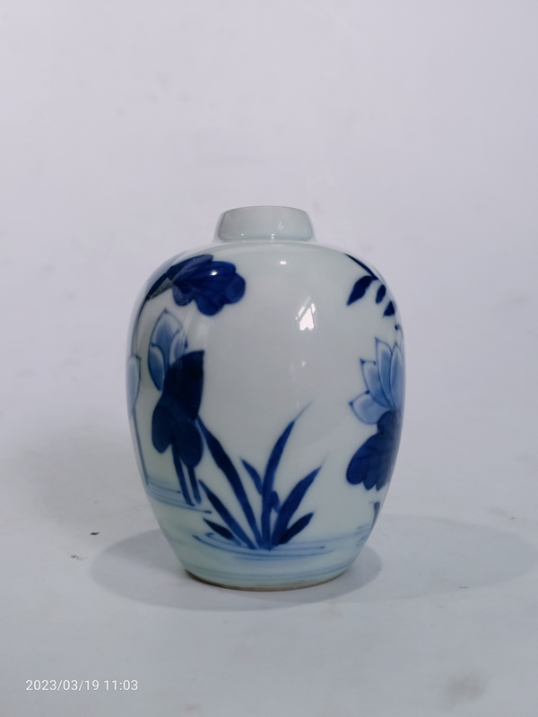 古玩陶瓷一路連科青花罐拍賣,當(dāng)前價(jià)格0元