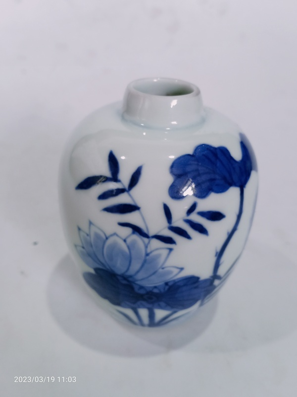 古玩陶瓷一路連科青花罐拍賣,當(dāng)前價(jià)格0元