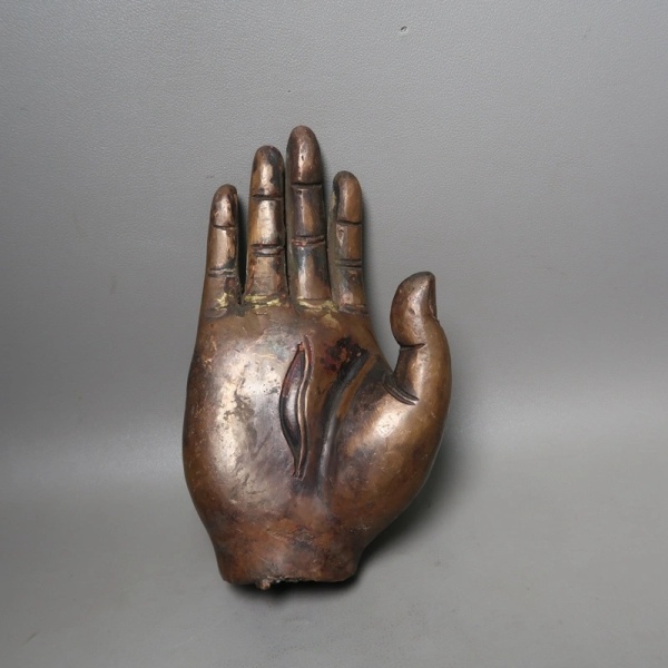 清中期铜度母菩萨佛手拍卖，当前价格2980元