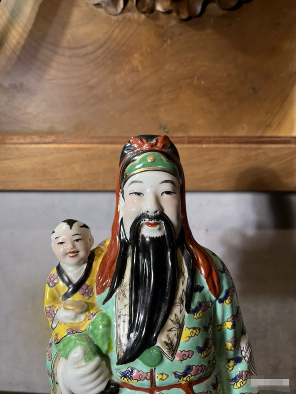 古玩陶瓷晚清民國(guó)粉彩福星人物造像拍賣,當(dāng)前價(jià)格1688元
